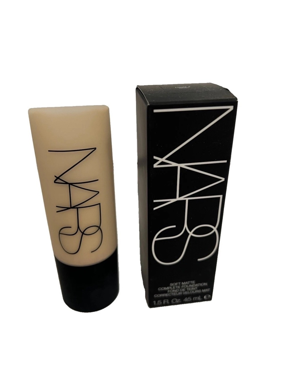 NARS Soft Matte Complete Foundation
Gobi Light 3 - 1.5 fl. oz
